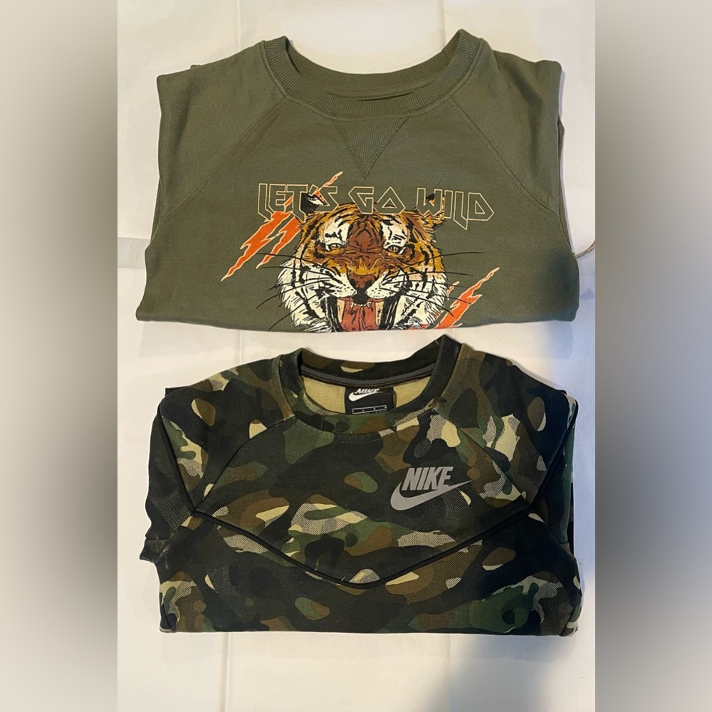 Boys sweatshirts